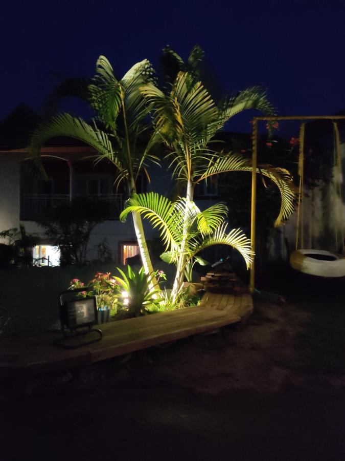Residence Jardin Tropical Yaoundé Esterno foto